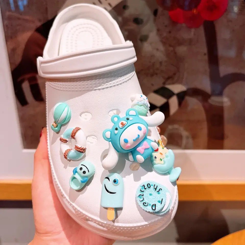 7-8pcs LED Sanrio Shoe Charms